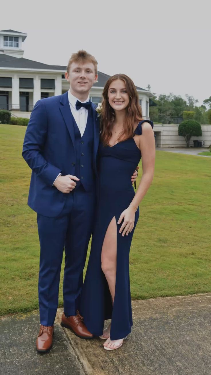 Fashion navy grad dress