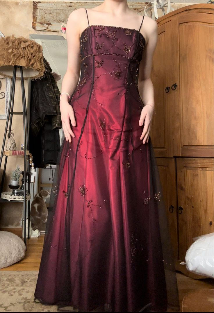 Vintage Burgundy Tulle Beaded A Line Prom Dress Evening Dress Y7684