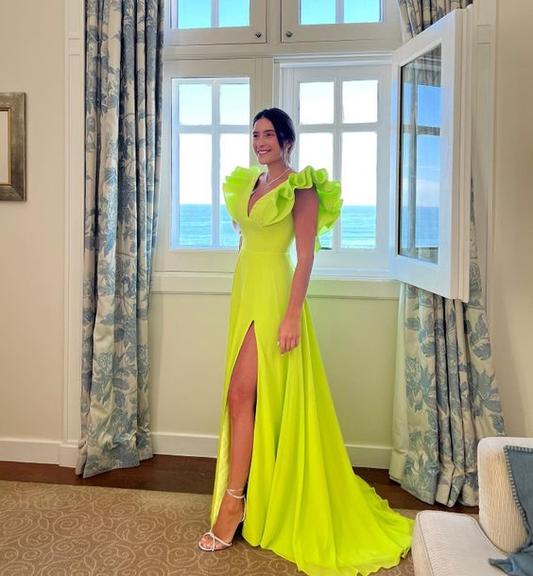 Charming Green A-line V Neck Prom Dress With Slit Y5594