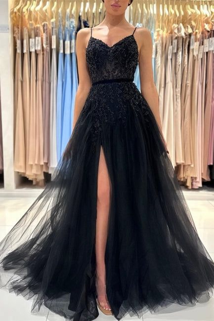 Elegant Long Black A-line Sequined Lace Prom Dress With Slit Y6002