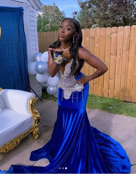 Charming Royal Blue Long Prom Dresses With Beaded,Black Girls Prom Gown Y1630