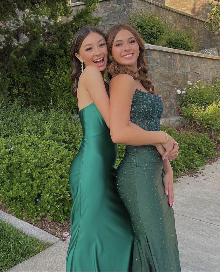 Italian Themed Prom Dresses