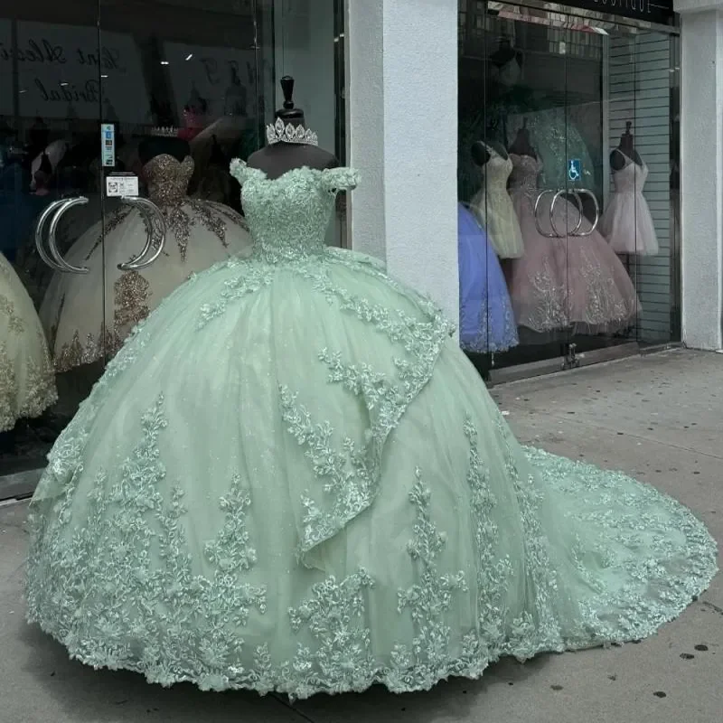 Luxury Mint Green Off The Shoulder Quinceanera Dress Tulle Applique Beading Tiered Bow Birthday Ball Gown Y8125