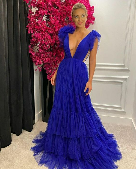 Sexy Tiered Tulle Deep V Neck Evening Gown Open Back Ruched Sweep Train Backless Side Cut Outs A Line Pleated Prom Dress Y4698