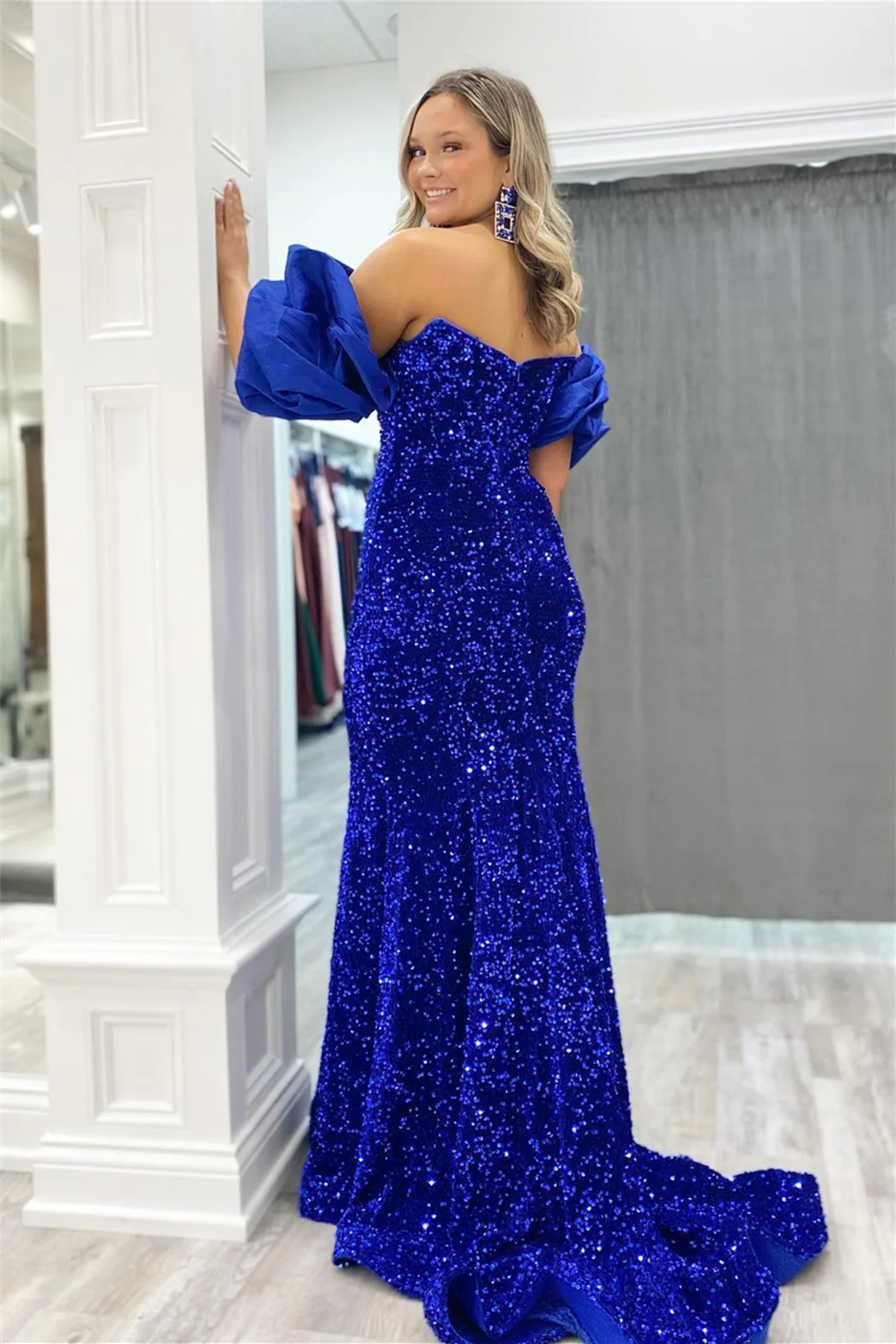Mermaid Off-the-Shoulder Puff Sleeves Sequins Long Prom Dress