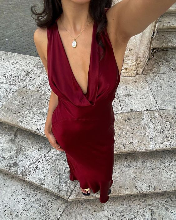 Deep V Neck Burgundy Satin Sheath Prom Dress Sexy Evening Dress Y7785