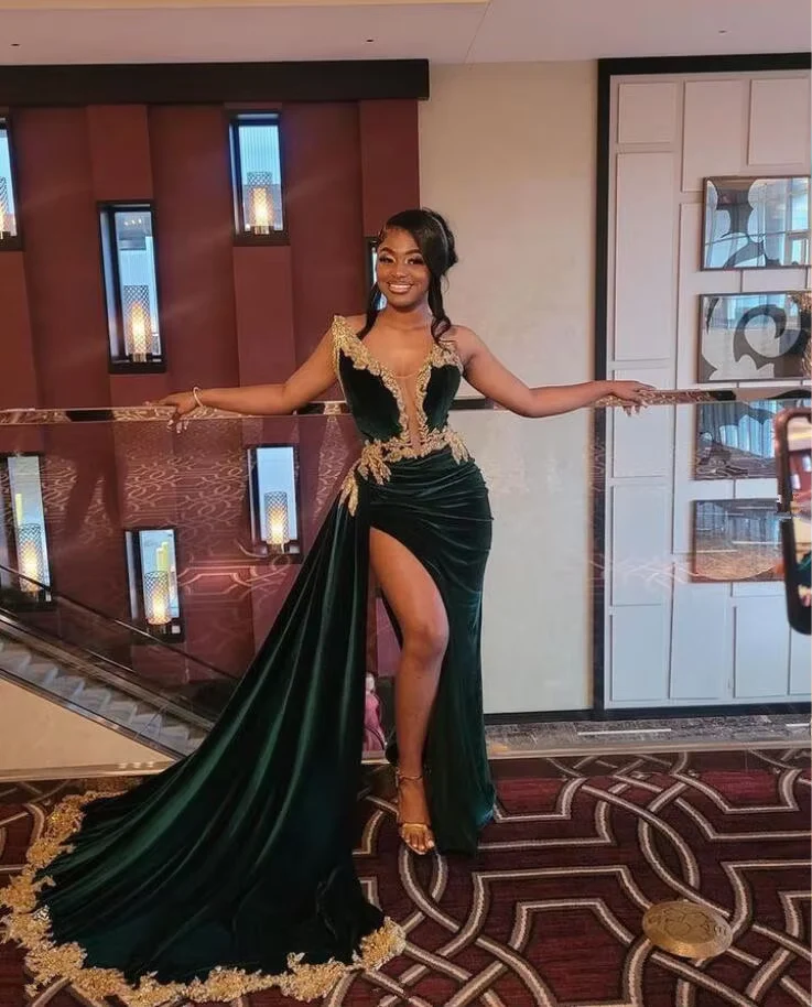 Sexy Green Velvet Prom Evening Dress,Gold Applique Beaded Slit Black Girl Birthday Gown Y8122