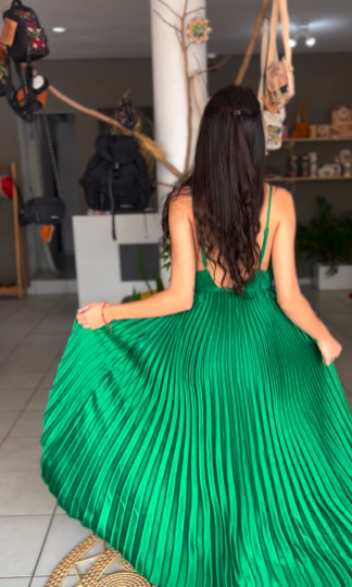 Green Spaghetti Straps Pleated V Neck Party Prom Dress A Line Evening Gown Y7958