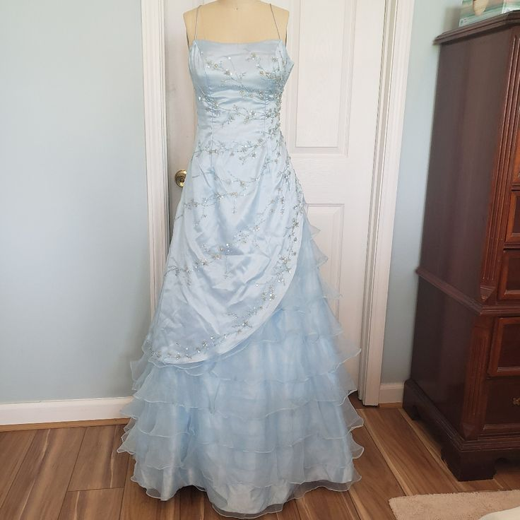 Elegant Ice Blue Sequins Beaded Ball Gown,Tulle Layered A Line Prom Dress Y7931