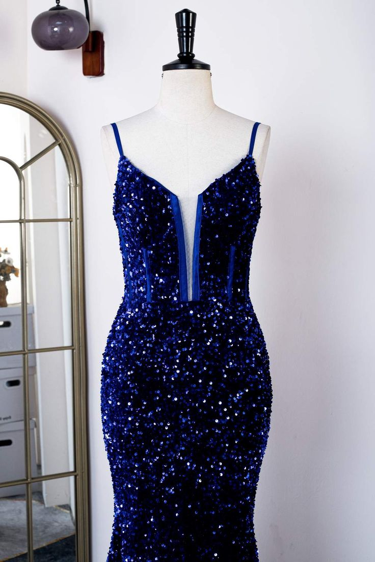 Royal Blue Sequins Spaghetti Straps Mermaid Long Prom Dress Y5734