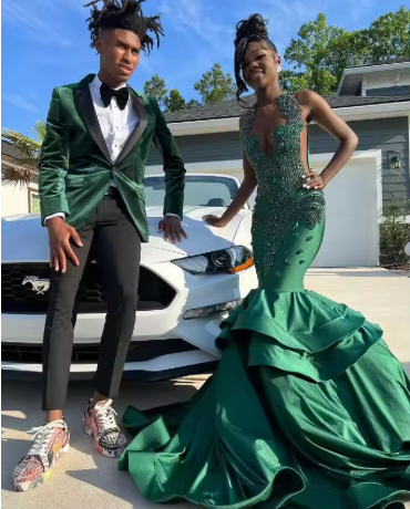 Stunning and Elegant Princess Party Wear Gown Green Prom Dresses Y6673